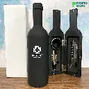 Set-de-vino-lujo-foto-real3 (1).webp