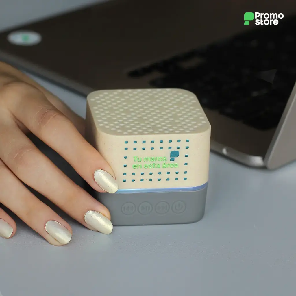 speaker-bluetooth-box-real1.webp