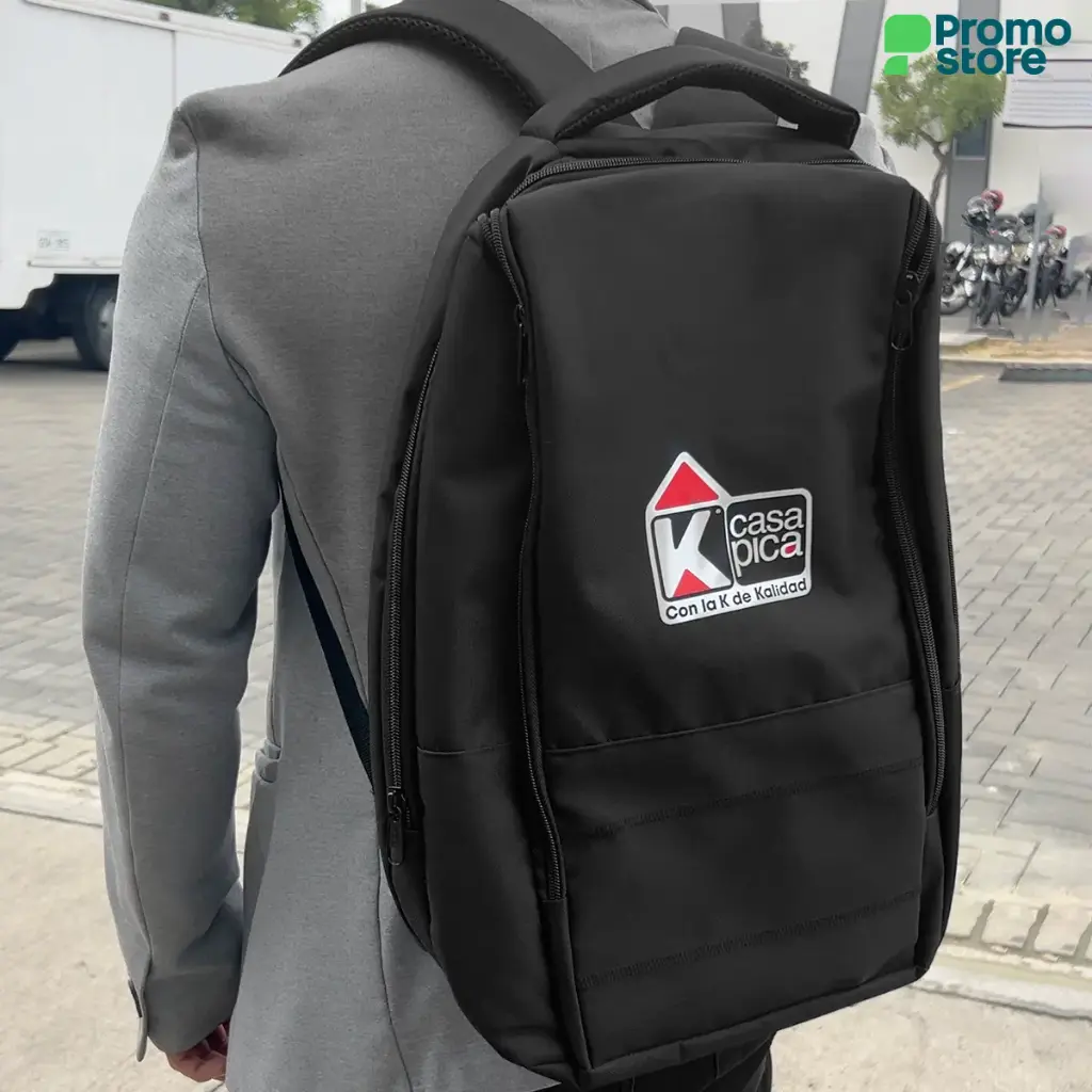 PT302-Mochila-Ejecutiva-16-foto-real.webp