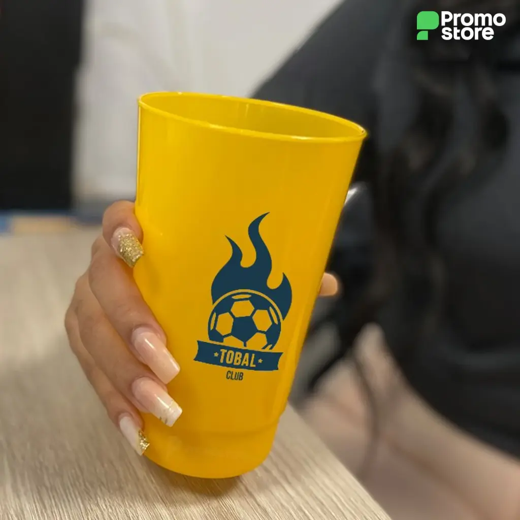 TJVS0002-vaso-futbolero-650ml-foto-real.webp