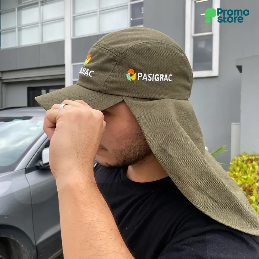 gorra-cubre-nuca-agro-foto-real-2.webp