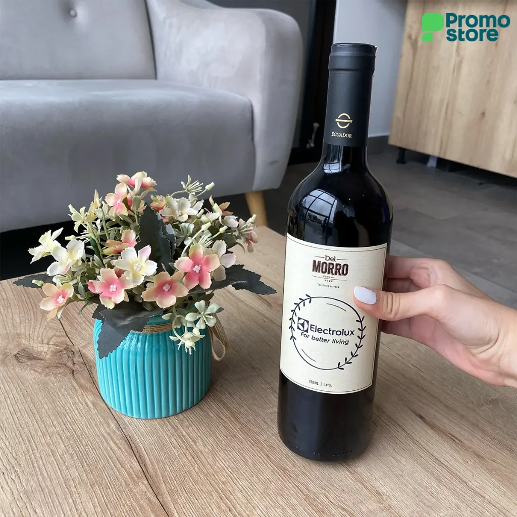 Botella-de-vino-personalizada-foto-real-1.webp