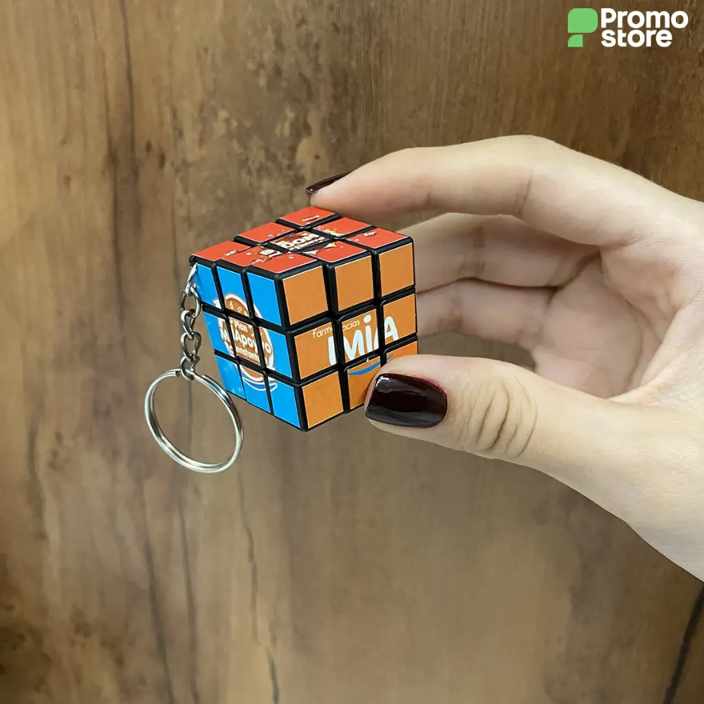 Llavero-cubo-rubik1-foto-real.webp