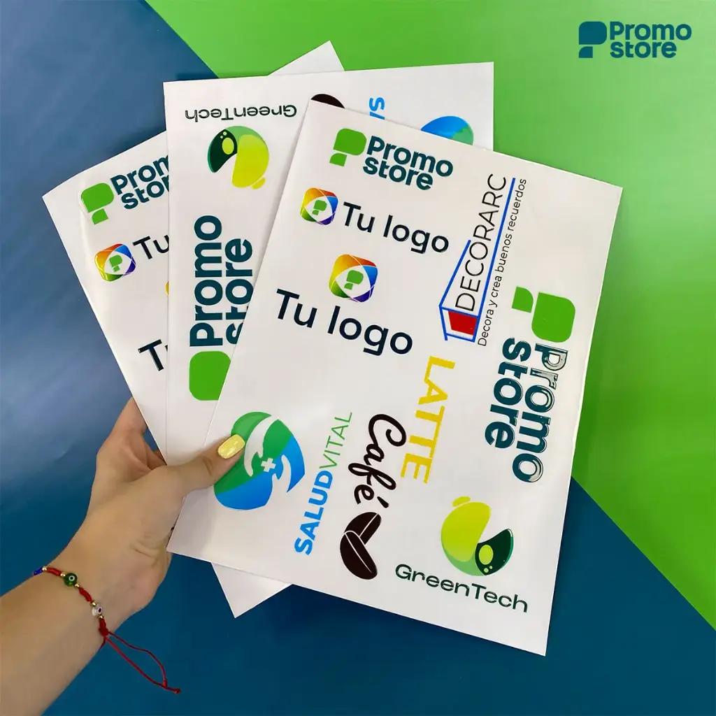 PPPP0003-stickers-con-gloss-3D-foto-real1-1.webp