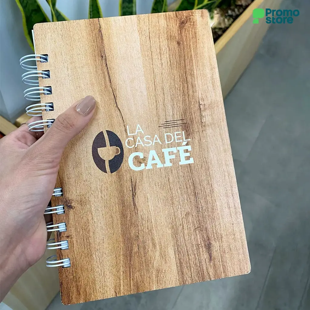 PT685-Cuaderno-premium-mdf-laminado-a5-real2 (1).webp