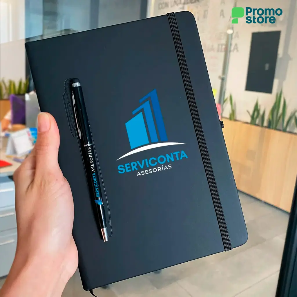 OFLB0007-Boligrafo-libreta-elegant-foto-real.webp