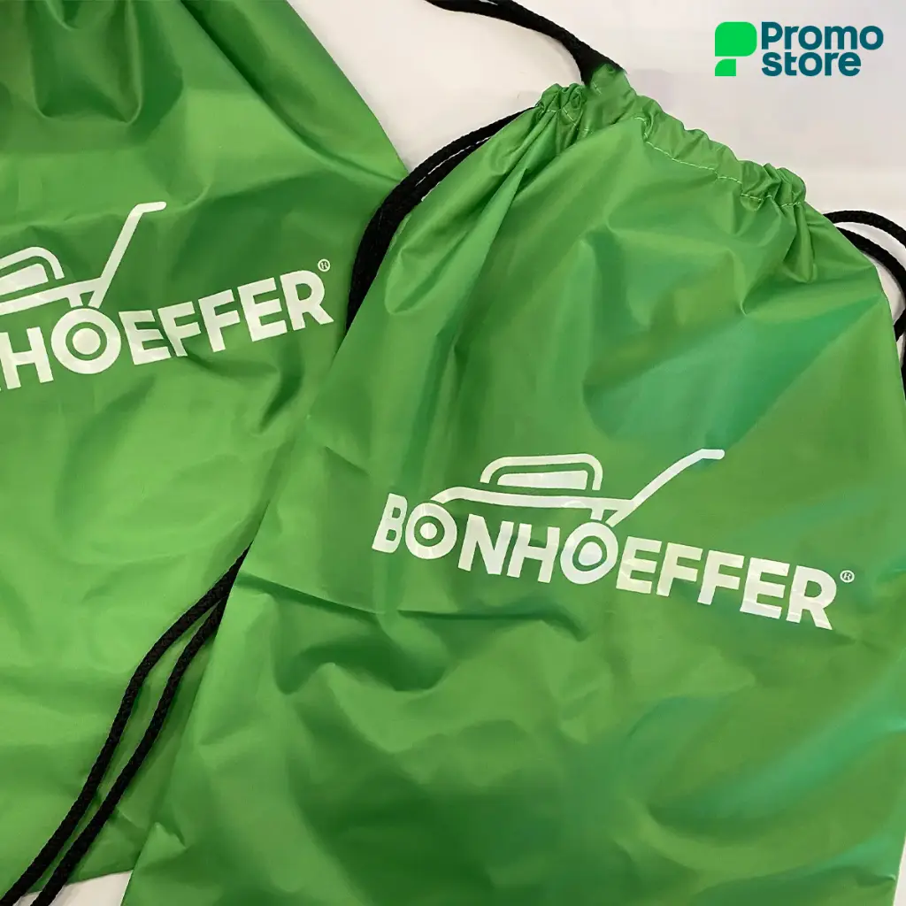 PT161-Sport-bag-impermeable-29x39cm-foto-real2.webp