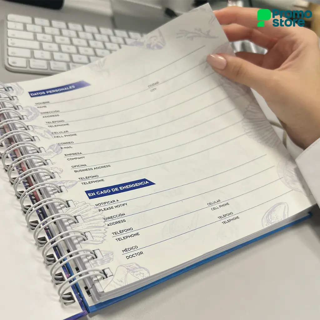 PT816-Cuaderno-anillado-20x21cm-detalle.webp