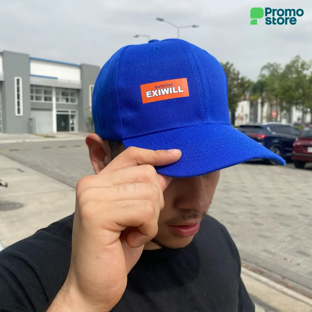 Gorra-london-premium-azul-foto-real1.webp