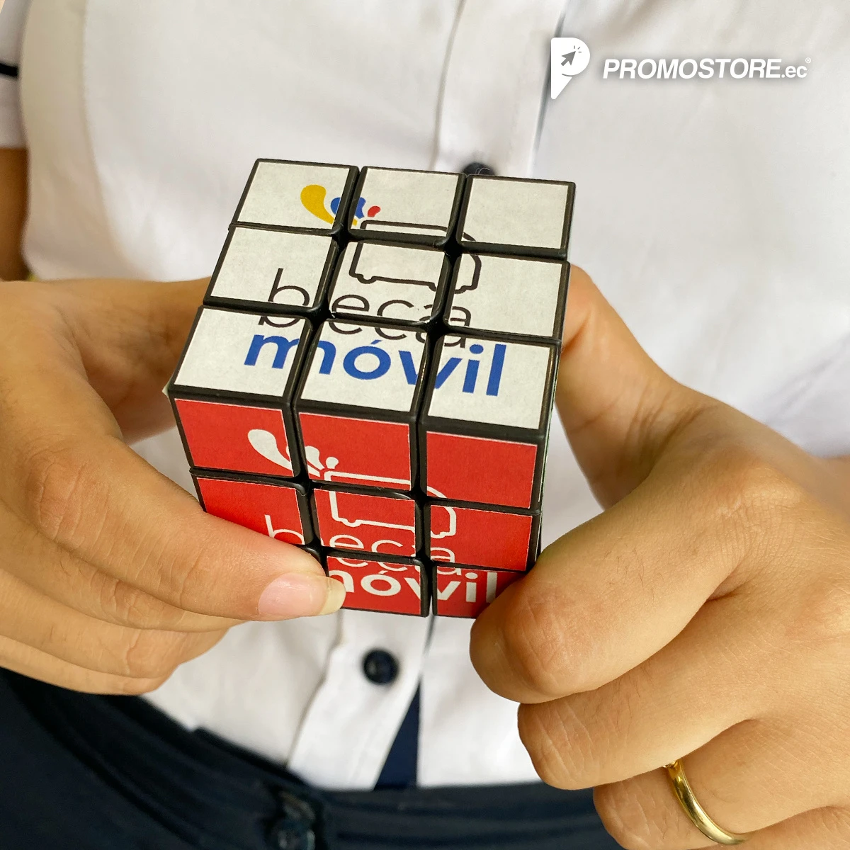 JGVJ0002-Cubo-Rubik-Profesional-foto-real